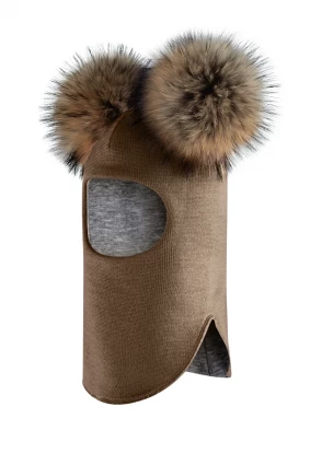 Зимняя шапочка-шлем Corona.hm "Карамелька" молочный шоколад с 2 натуральными помпонами енот