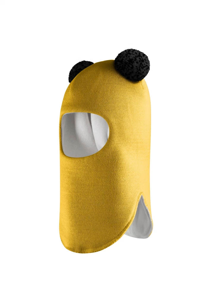 Зимняя шапочка шлем Corona.hm "Пандочка с черными помпонами" медовый