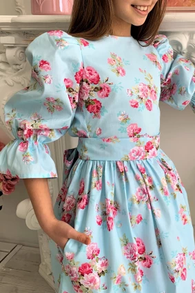 Сукня для дівчинки Corona.hm “Мері”, троянда на блакитному